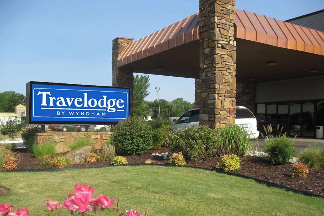 Travelodge By Wyndham Coffeyville Extérieur photo