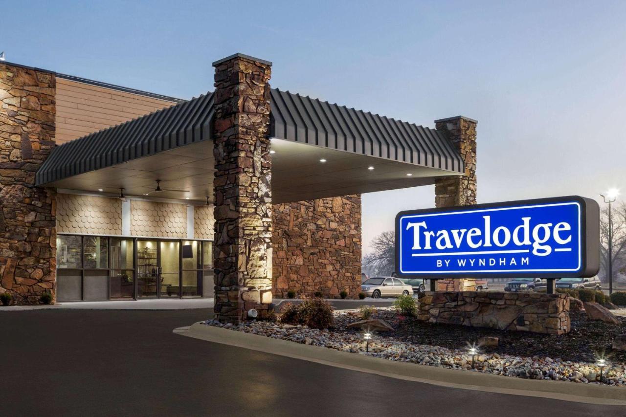 Travelodge By Wyndham Coffeyville Extérieur photo